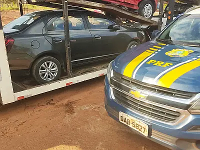 Veículo que era transportado por carreta cegonha é recuperado na BR 262