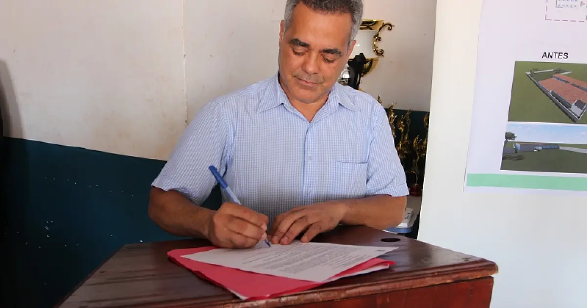 Assinada ordem de serviço da reforma e ampliação da Escola Municipal Nelson Mangabeira
