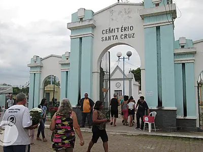 Cemitérios funcionarão das das 05h às 18 horas no Dia de Finados