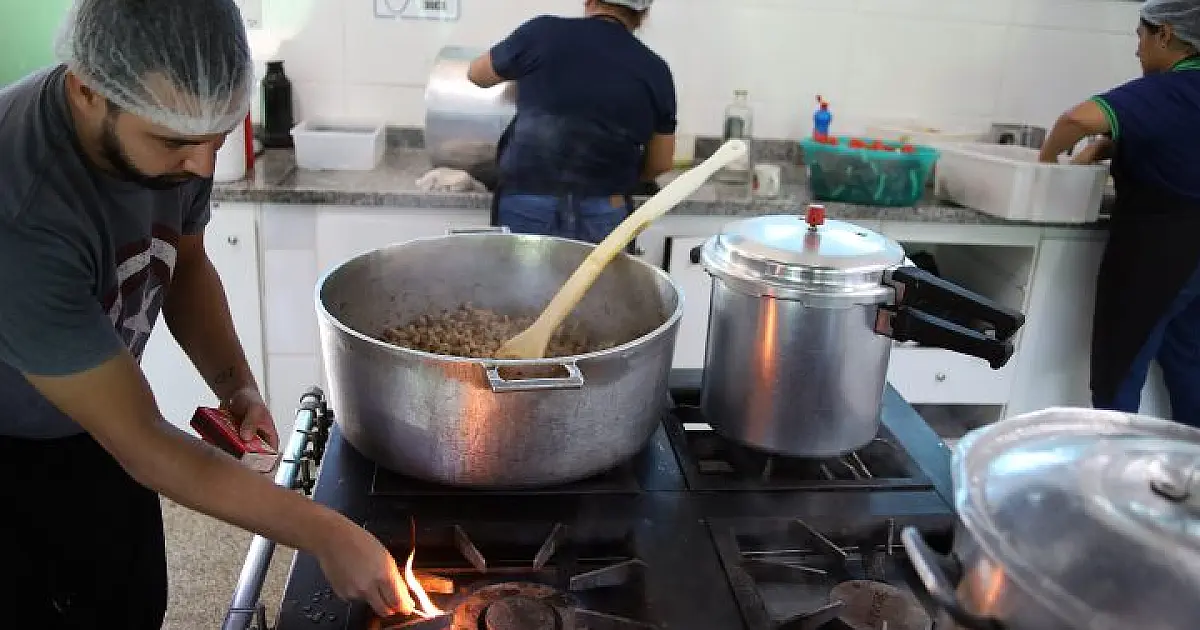 Gás natural encanado chega em 39 escolas estaduais de MS