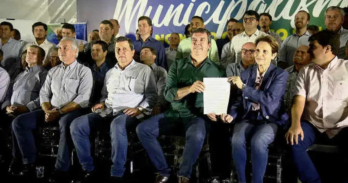 Em encontro com prefeitos, PSDB reafirma pré-candidatura de Riedel ao governo