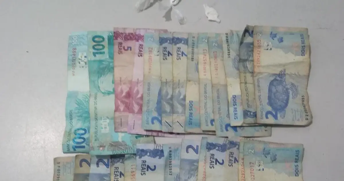Força Tática prende autor de tráfico de drogas e captura foragido da justiça