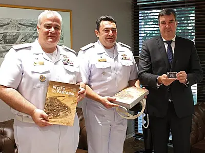 Riedel recebe novo comandante do 6&ordm; Distrito Naval de Ladário e renova parcerias com a Marinha