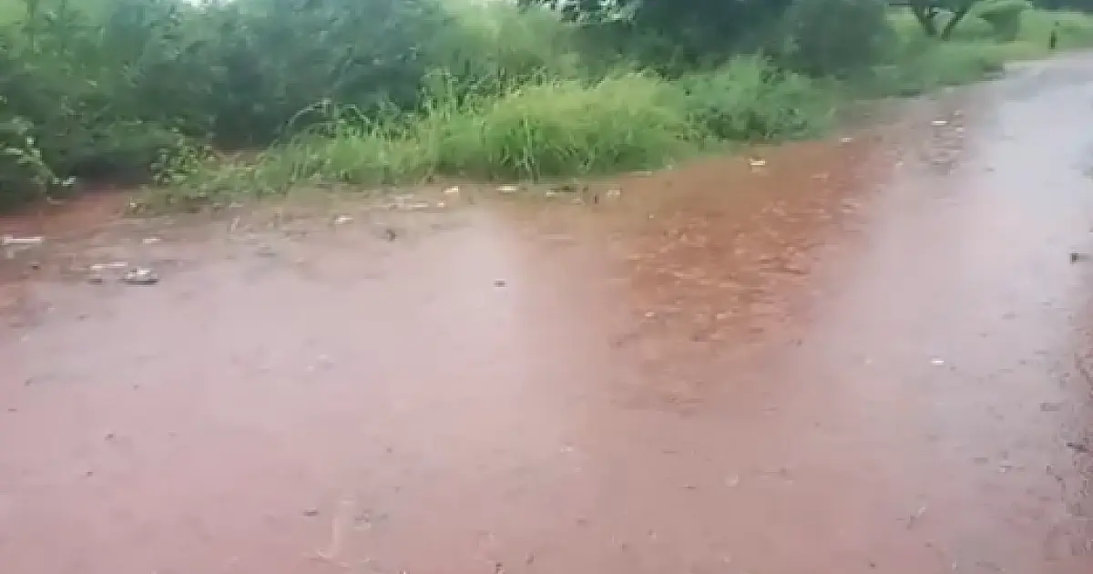 Alagamentos revoltam moradores no bairro Previsul