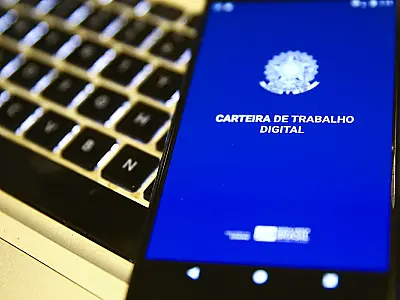 Desemprego em novembro chega a 6,1%, o menor desde 2012