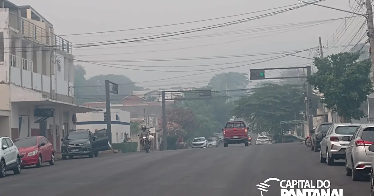 Fumaça e fuligem voltam a ocupar as áreas urbanas de Corumbá