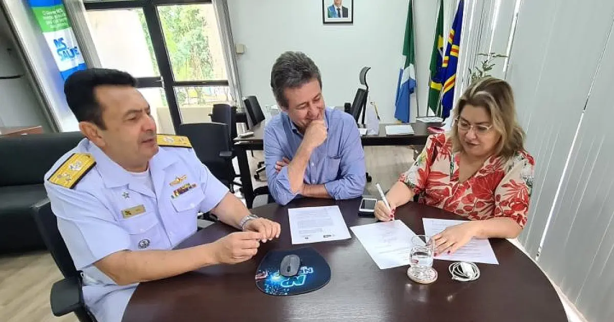 Governo de MS e Marinha do Brasil celebram cooperação para assistência à população ribeirinha