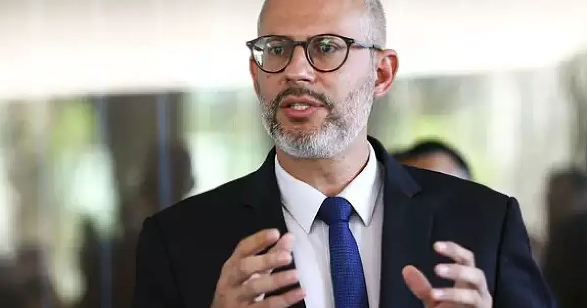 Ministério da Educação volta atrás e diz que vai liberar verba de universidades