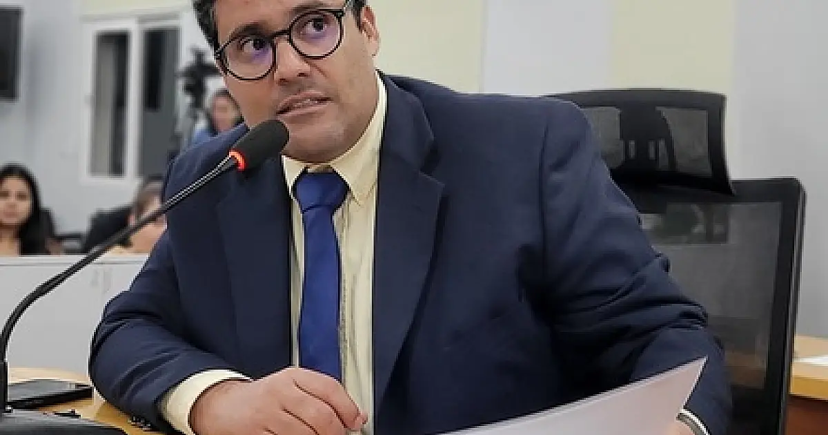 Chicão propõe desmembramento de secretaria municipal
