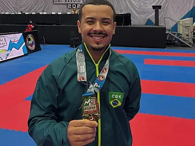 Júlio Garcia garante tricampeonato no Pan-Americano de Karatê em Monterrey