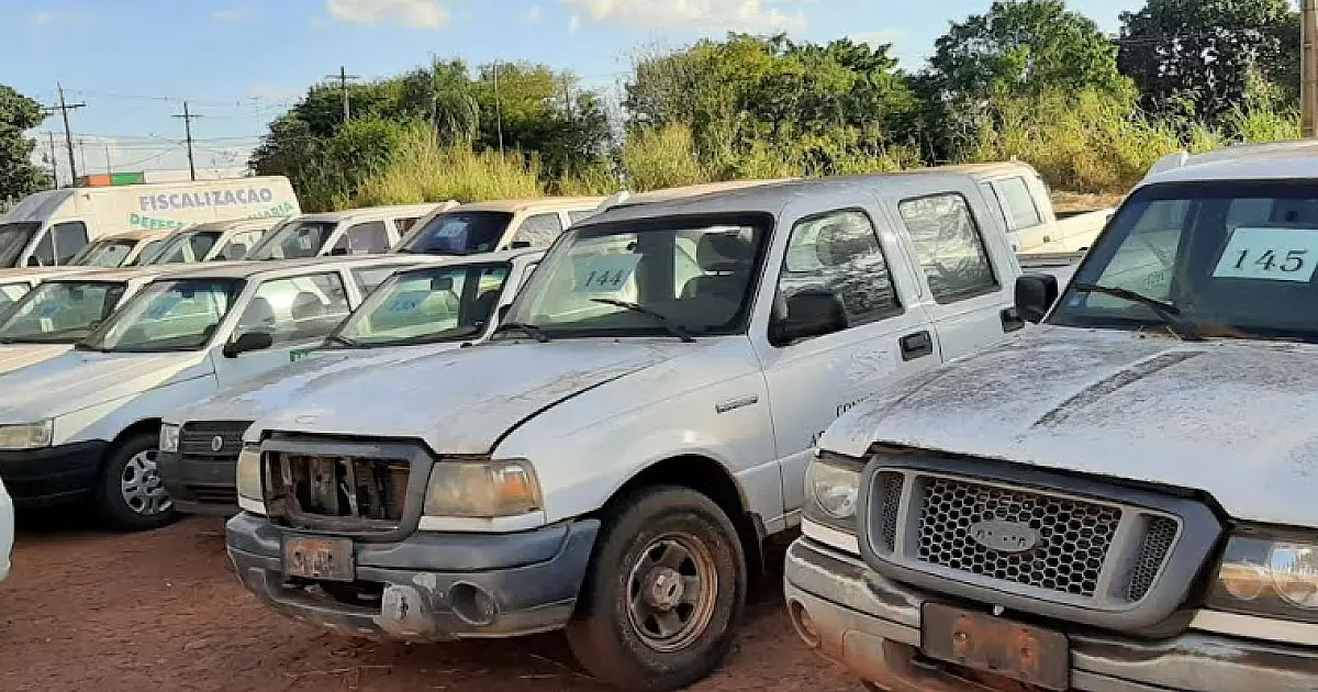 Leilão com carros a partir de mil reais encerra na terça-feira (23)