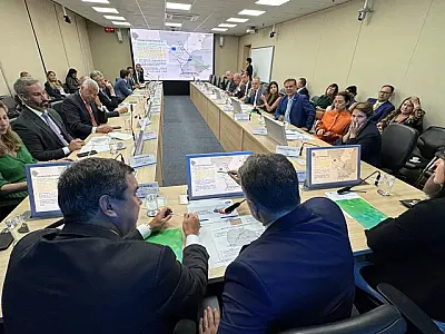 Em Brasília, Governador discutiu investimentos para fortalecer economia e infraestrutura do estado