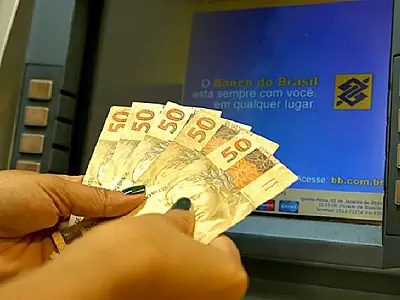Servidores do estado recebem salário de outubro nesta quinta-feira (28)