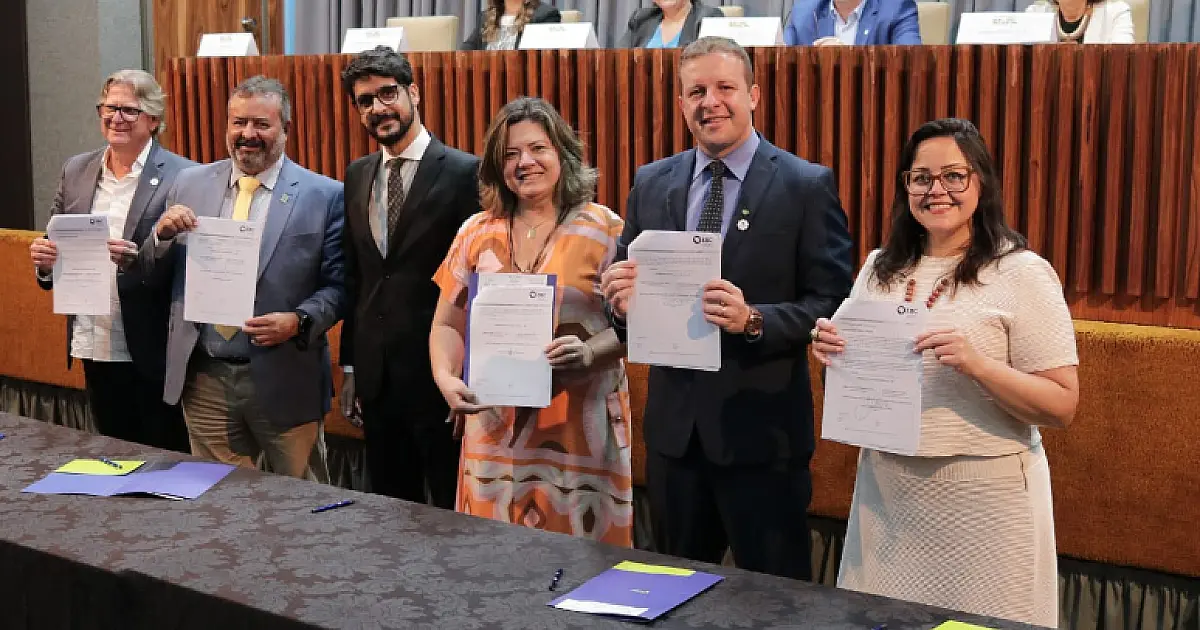 IFMS firma acordo para ter emissora de rádio educativa