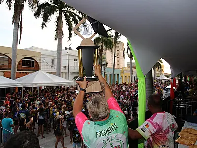 Império do Morro é a grande campeã do Carnaval de Corumbá 2024