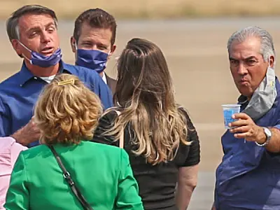Reinaldo Azambuja costura aliança com PL e candidaturas podem se fundir no MS