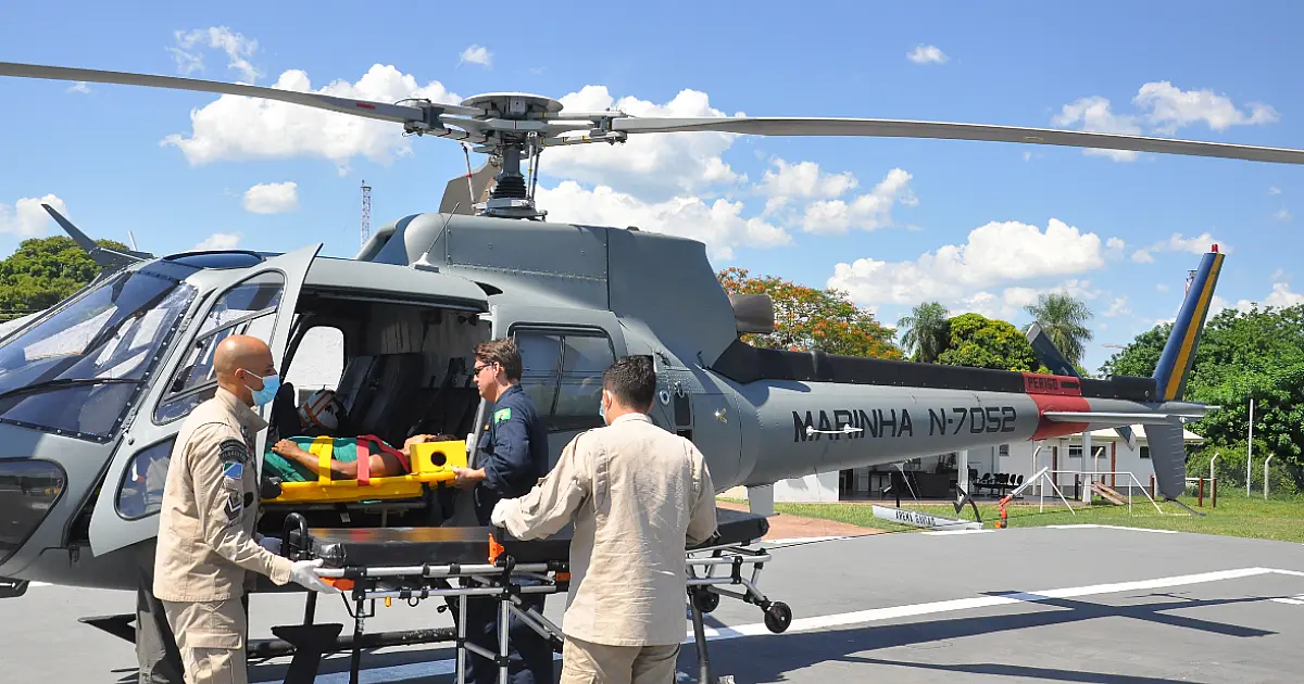Aeronave da Marinha realiza dois resgates aéreos no Paiaguás