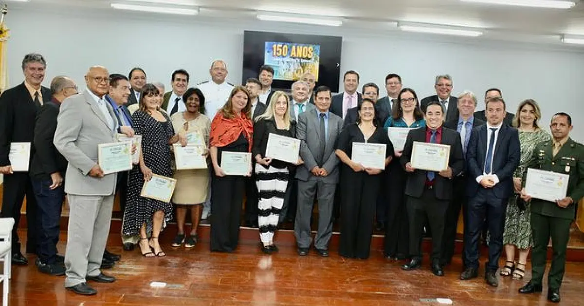 150 anos da Câmara é marcado com homenagens a pessoas que fazem parte da história