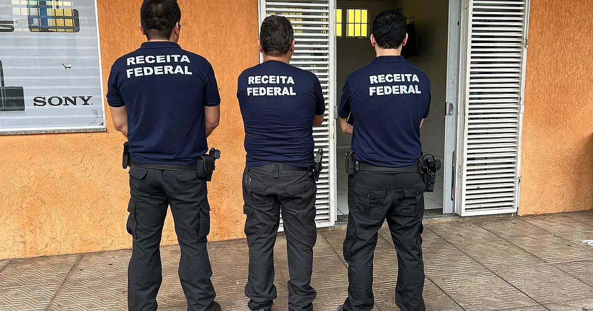 Receita Federal cumpre 2ª batida da semana em lojas do comércio local