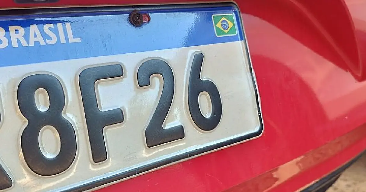 Começa prazo para licenciar veículos com placa final 6 em MS