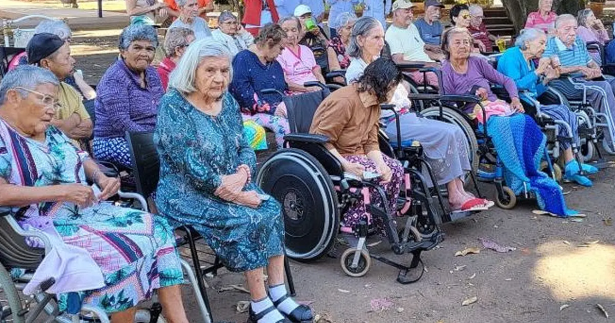 Projeto de Lei defende pagamento de benefício social para cuidadores de pessoas com deficiência