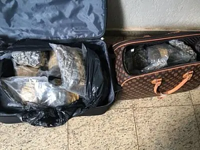 Operação prende DJ que recrutava jovens para transportar drogas de Ponta Porã para Porto Alegre