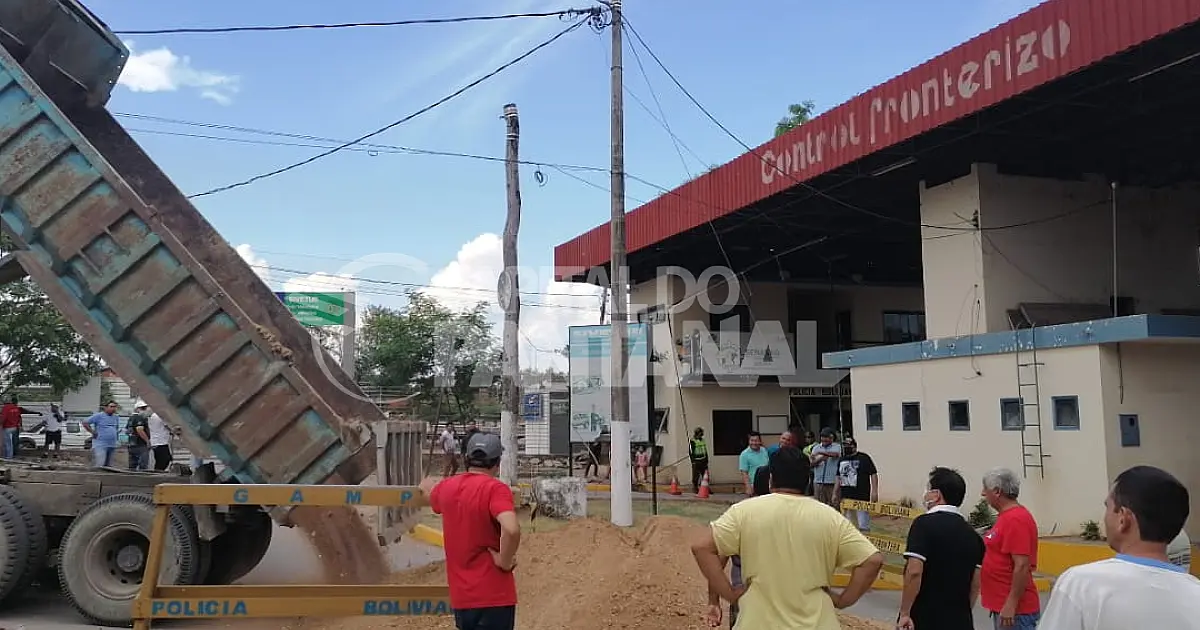 Paro Nacional: travessia entre Brasil e Bolívia só é permitida a pé