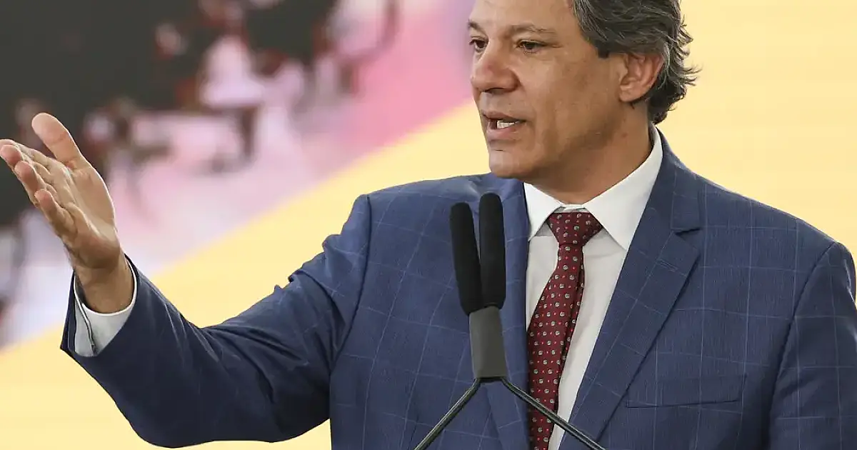 Governo federal adiará um dos projetos da regulamentação da reforma tributária
