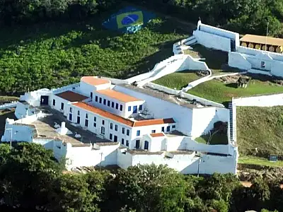 Licitação prevê veículos para os 250 anos do Forte de Coimbra