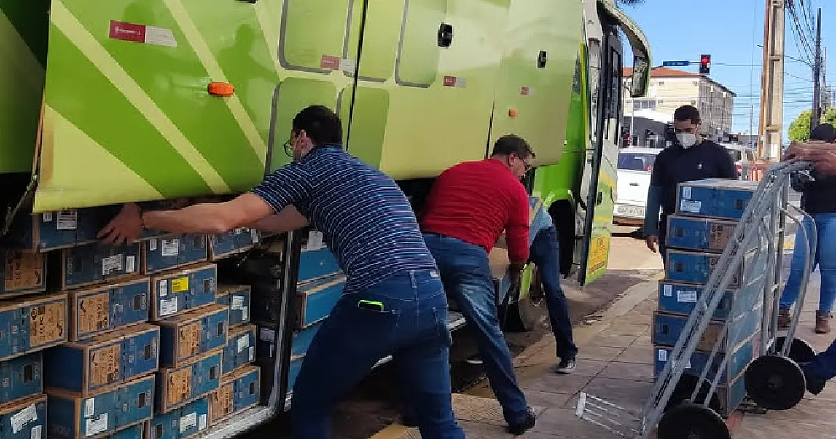 IFMS recebe doações de equipamentos e veículos