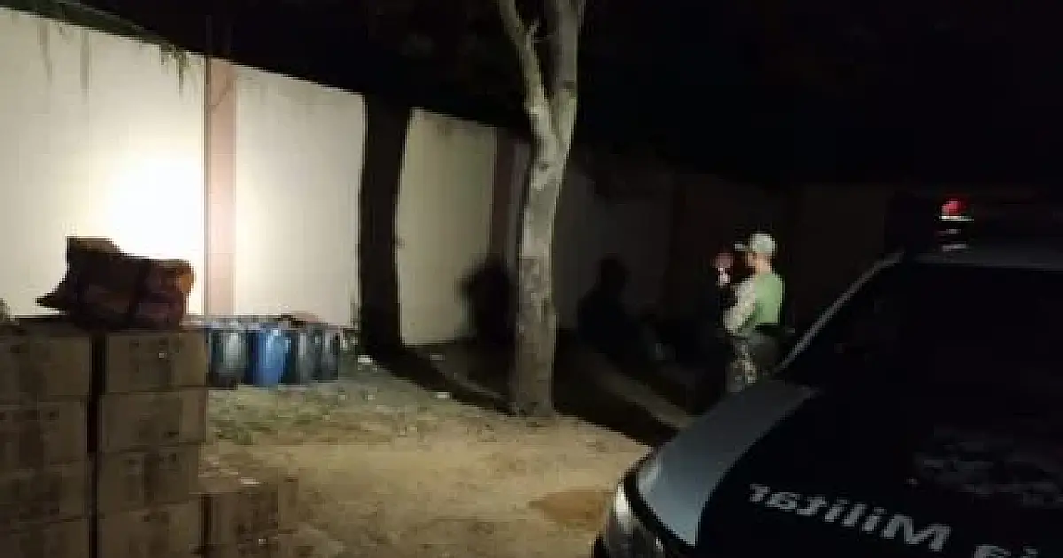 Força Tática flagra casa de apoio ao transporte ilegal de pessoas no bairro Aeroporto