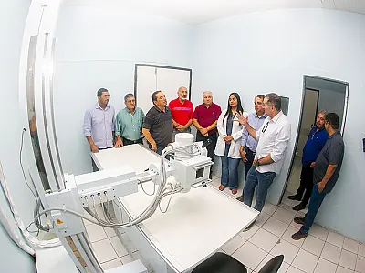 Prefeitura entrega autoclave e novo raio-x para Santa Casa de Corumbá