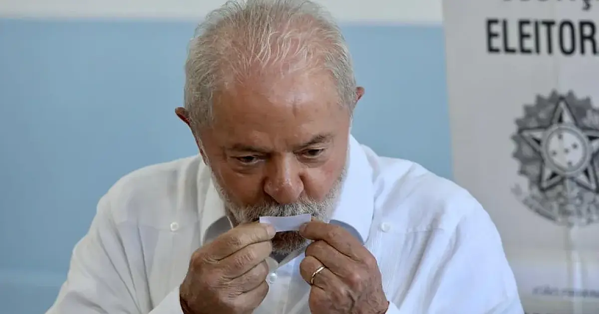 Lula vence o segundo turno e volta para o terceiro mandato de presidente