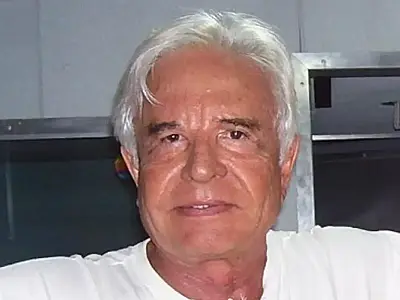Morre no Rio o apresentador Cid Moreira