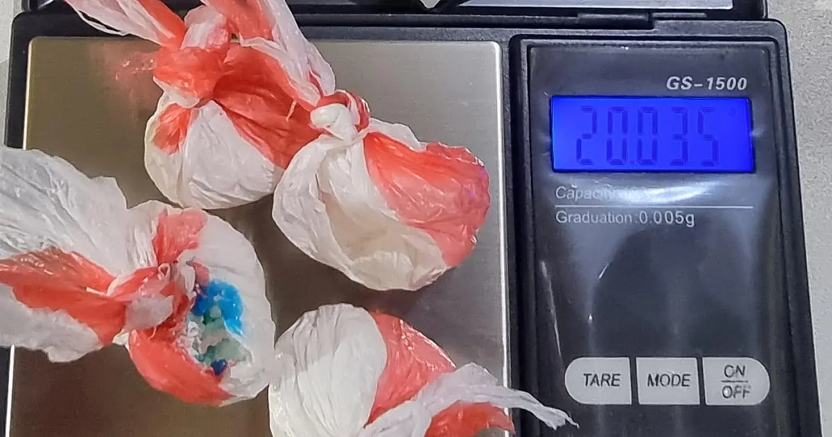Ex-detentos são presos arremessando cocaína para dentro do presídio de Corumbá