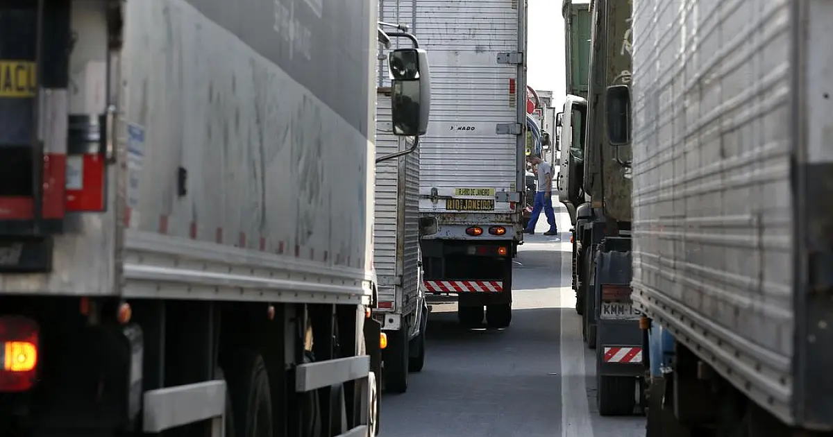 Nova queda no preço do diesel faz ANTT reduzir valores do frete rodoviário