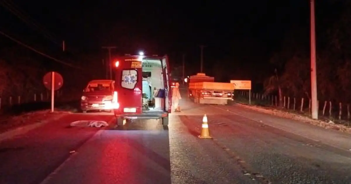 Homem não identificado morre atropelado por moto na BR 262