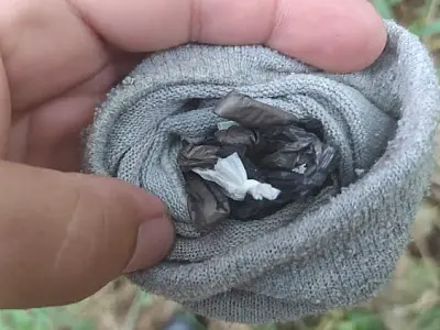 PMA encontra meia com 27 pinos de cocaína a beira do rio Paraguai