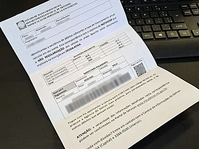 Proprietários de veículos com licenciamentos em atraso começam a ser notificados nesta semana