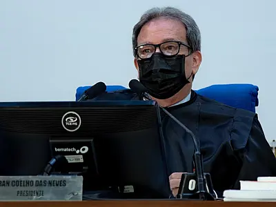 Presidente do TCE pode ser investigado por contratos da empresa da esposa com Corumbá e Selvíria
