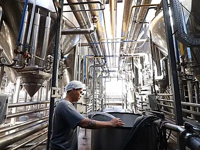 Produção industrial sobe 0,1% em junho, depois de dois meses de queda