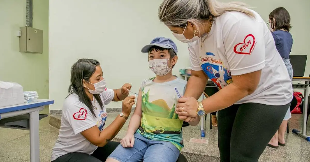 Sábado de vacinação vai até às 13h em Corumbá e 16h em Ladário