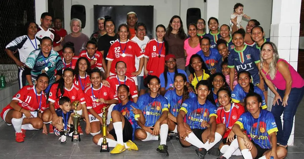 União Corumbaense vence 1&ordm; Torneio de Futebol Agora é que São Elas