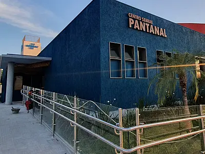 Oficina gratuita ajuda empreendedores a criar portfólio criativo em Corumbá
