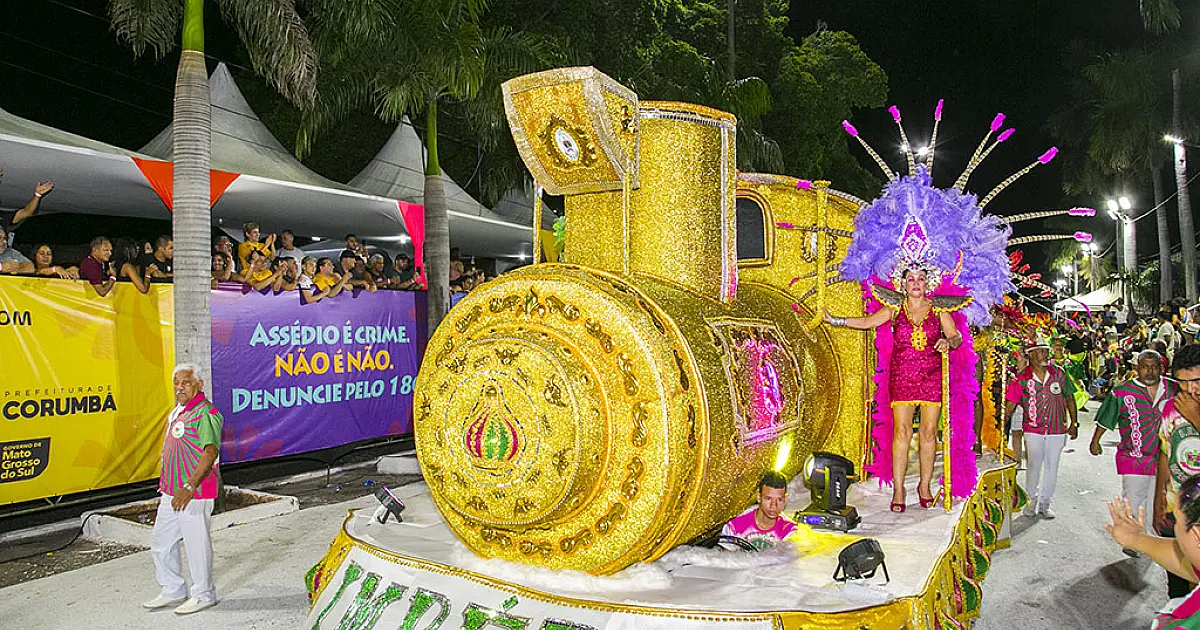Império do Morro encerra segundo dia de desfile com um mar de emoções na avenida