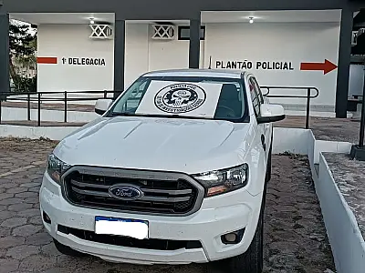 Polícia Civil frustra atuação de atravessadores de veículos e apreende caminhonete em Corumbá