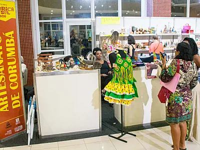 Capacitação gratuita ensina precificação a artesãos de Corumbá e Ladário