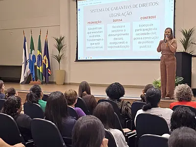 Corumbá abre campanha "Maio Laranja" em defesa de crianças e adolescentes