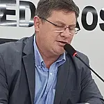 Bira destaca necessidade da pavimentação de trecho final da Rua Alan Kardec