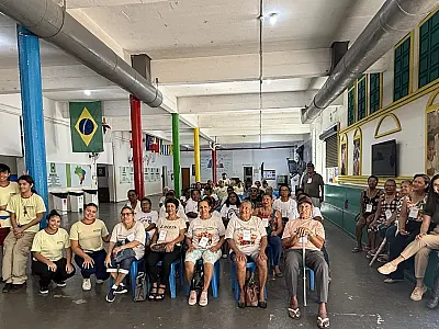 Idosos do CRAS 1 participam de manhã cultural no Moinho